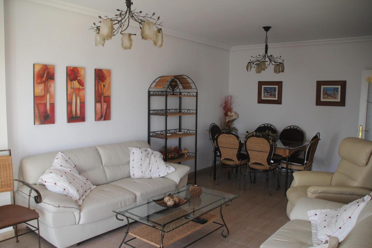 Apartamento en primera línea de playa, con vistas a la playa Roquetas de Mar Exterior foto